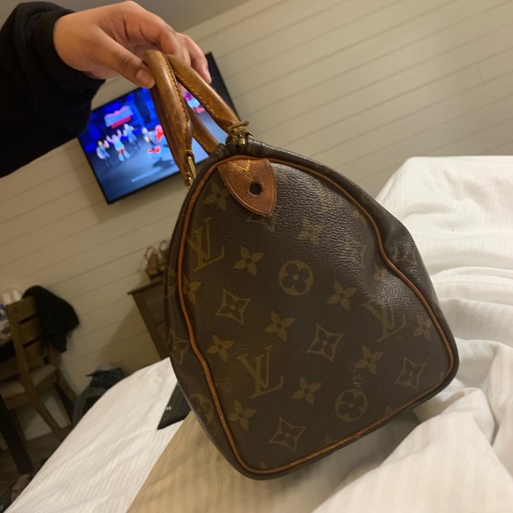 Lv speedy authentic - Picture 2 of 7